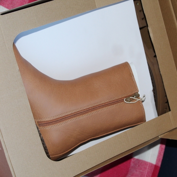 ✨🆕✨ Combat Boots - Picture 7 of 14